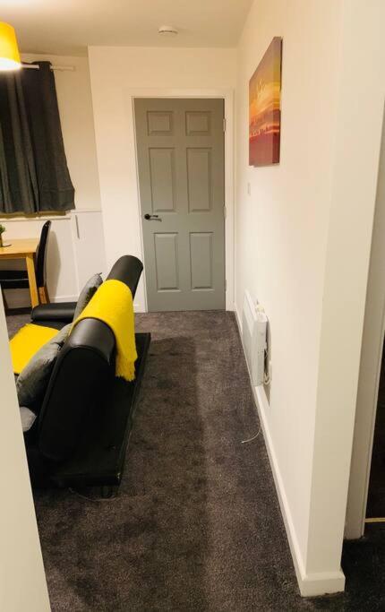 Blessed 1 With Free Parking Apartment North Shields